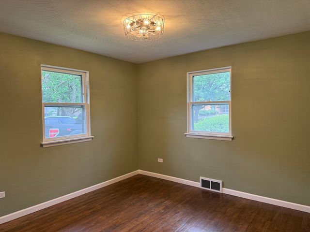 656 Springfield Avenue, Joliet, IL 60435