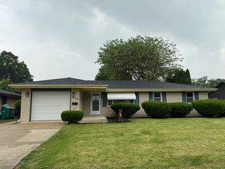 656 Springfield Avenue, Joliet, IL 60435