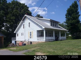 512 W Main Street, Morganton, NC 28655