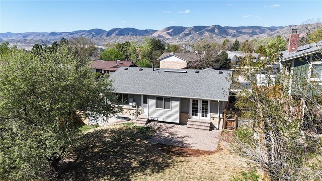 1988 S Devinney Street, Lakewood, CO 80228