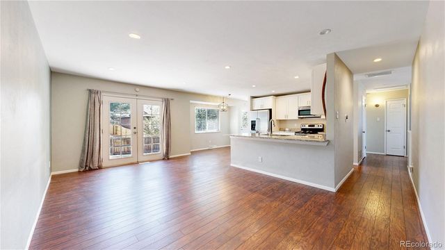 1988 S Devinney Street, Lakewood, CO 80228