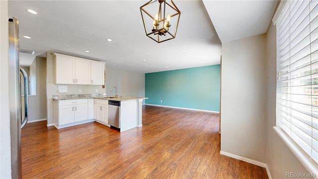 1988 S Devinney Street, Lakewood, CO 80228