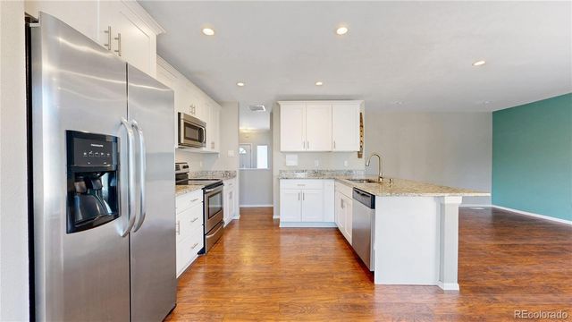 1988 S Devinney Street, Lakewood, CO 80228