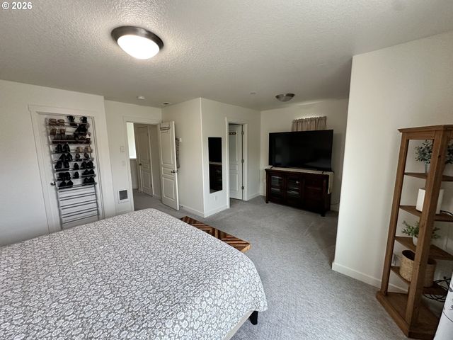 80 N 41ST Pl, Ridgefield, WA 98642