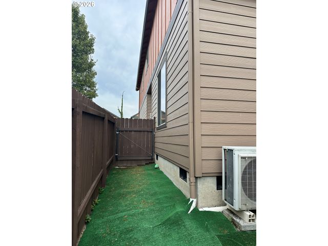80 N 41ST Pl, Ridgefield, WA 98642