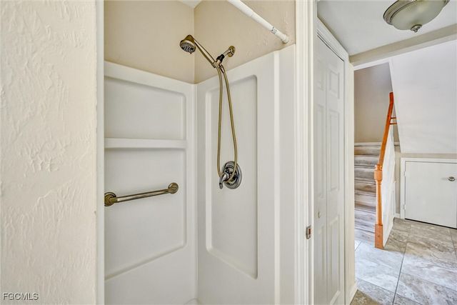 4265 Island CIR B, Fort Myers, FL 33919