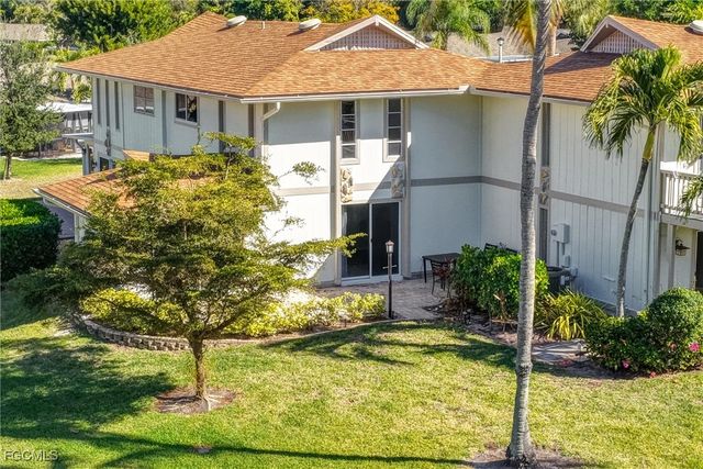 4265 Island CIR B, Fort Myers, FL 33919