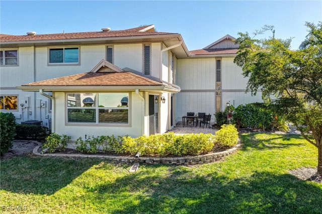 4265 Island CIR B, Fort Myers, FL 33919