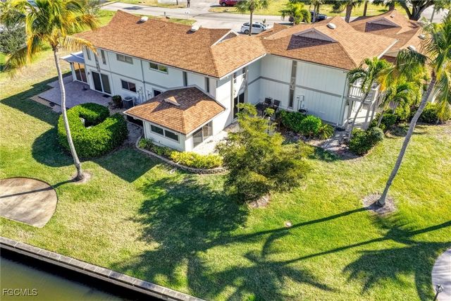 4265 Island CIR B, Fort Myers, FL 33919