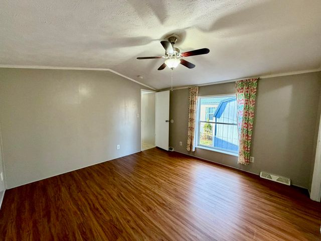 17 Blue Jay Court, Keene, NH 03431