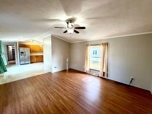 17 Blue Jay Court, Keene, NH 03431