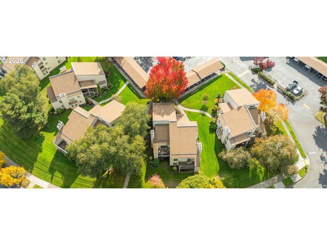 9912 Sw TRAPPER Ter, Beaverton, OR 97008