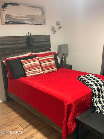 8664 Conch Shell Court, Panama City Beach, FL 32413