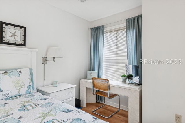 113 Shipyard Dr Apt 130, Hilton Head Island, SC 29928