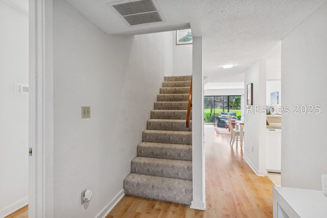 113 Shipyard Dr Apt 130, Hilton Head Island, SC 29928