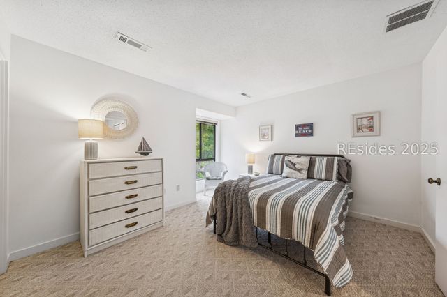 113 Shipyard Dr Apt 130, Hilton Head Island, SC 29928