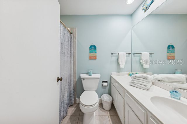 113 Shipyard Dr Apt 130, Hilton Head Island, SC 29928