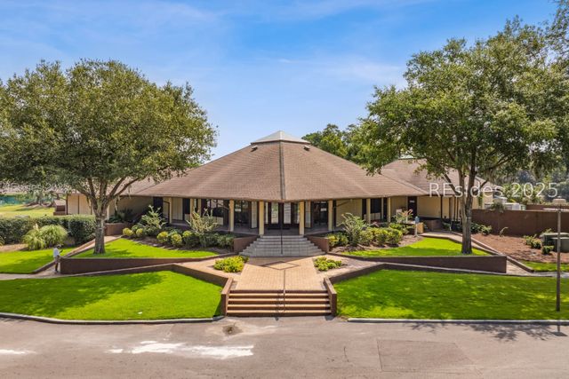 113 Shipyard Dr Apt 130, Hilton Head Island, SC 29928