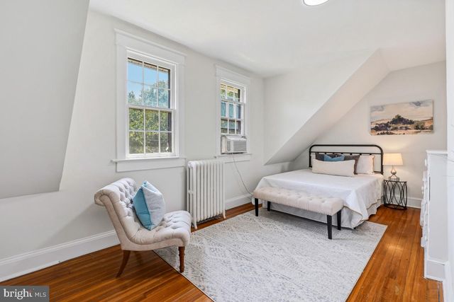 4323 FESSENDEN ST NW, Washington, DC 20016