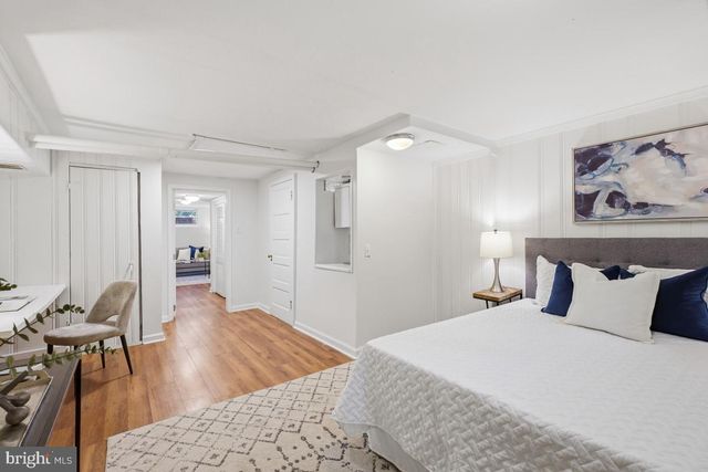 4323 FESSENDEN ST NW, Washington, DC 20016