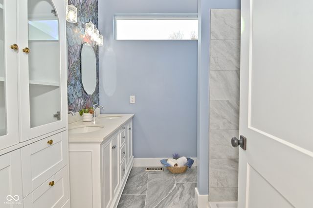 605 E Main Street, Jamestown, IN 46147