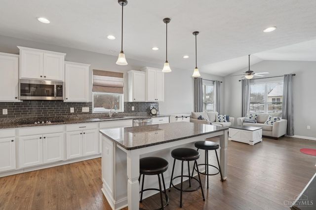 294 Haybrooke Drive, Hamilton Twp, OH 45039