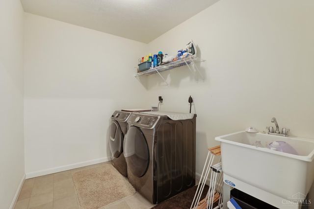 294 Haybrooke Drive, Hamilton Twp, OH 45039