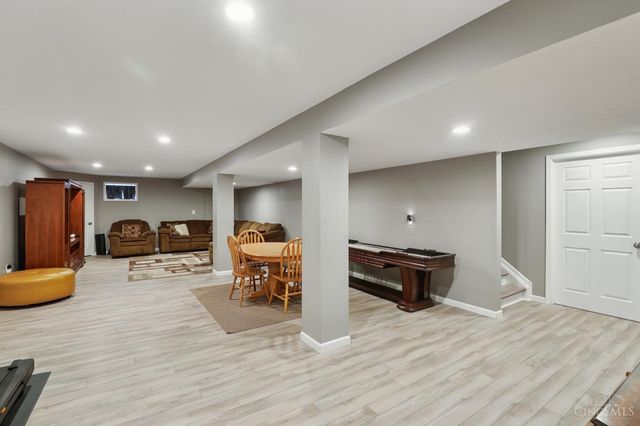 294 Haybrooke Drive, Hamilton Twp, OH 45039