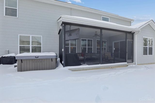 294 Haybrooke Drive, Hamilton Twp, OH 45039