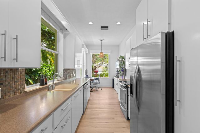 1205 Gator Trail, West Palm Beach, FL 33409