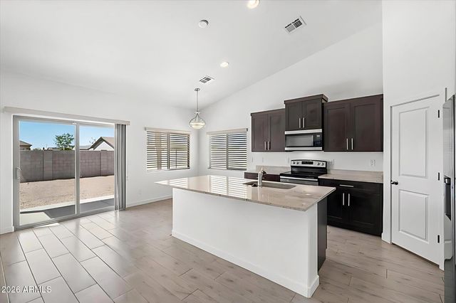 10997 W CAMBRIA Circle, Arizona City, AZ 85123