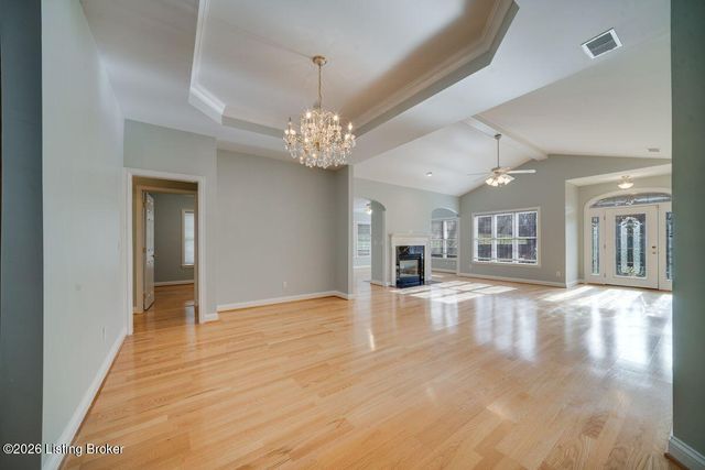 711 Savoy Rd, Louisville, KY 40223