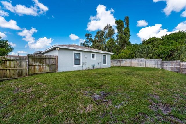 4743 Myla Lane, West Palm Beach, FL 33417