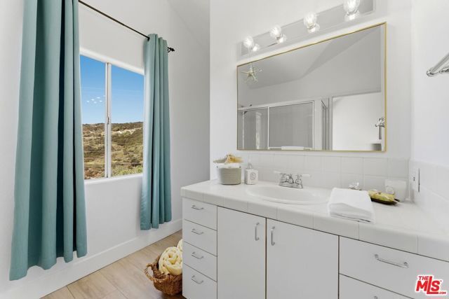 2850 Searidge Street, Malibu, CA 90265