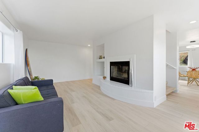 2850 Searidge Street, Malibu, CA 90265