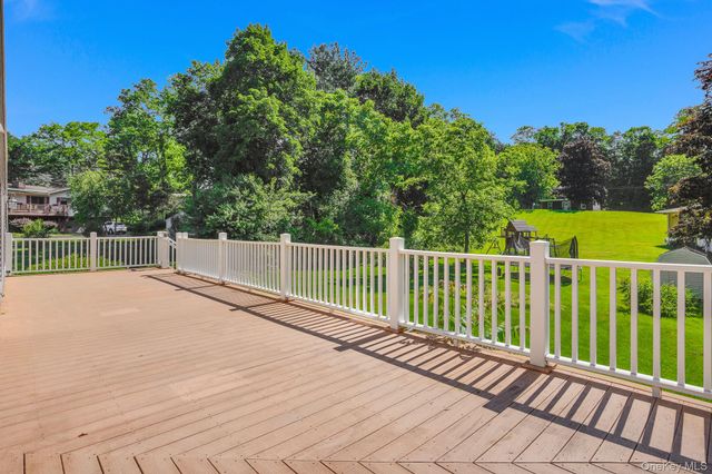13 Riverview Circle, Poughkeepsie, NY 12601
