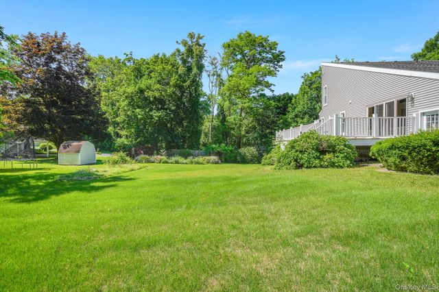 13 Riverview Circle, Poughkeepsie, NY 12601
