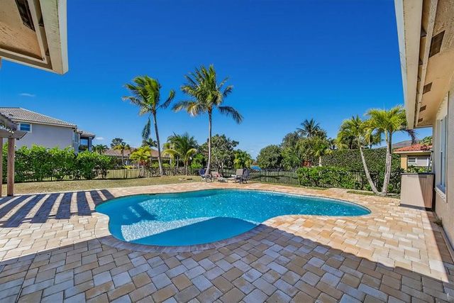 2202 SW Golden Bear Way, Palm City, FL 34990