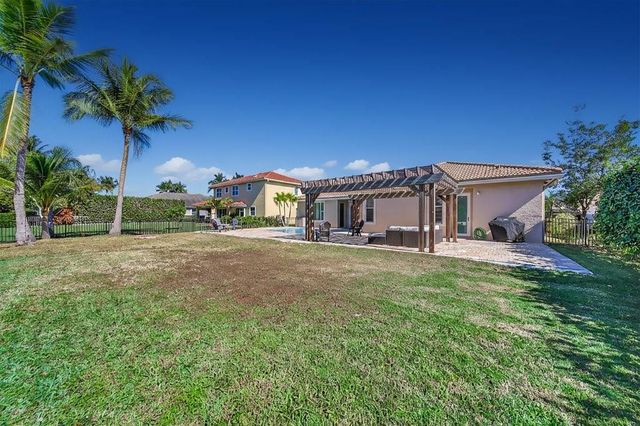 2202 SW Golden Bear Way, Palm City, FL 34990