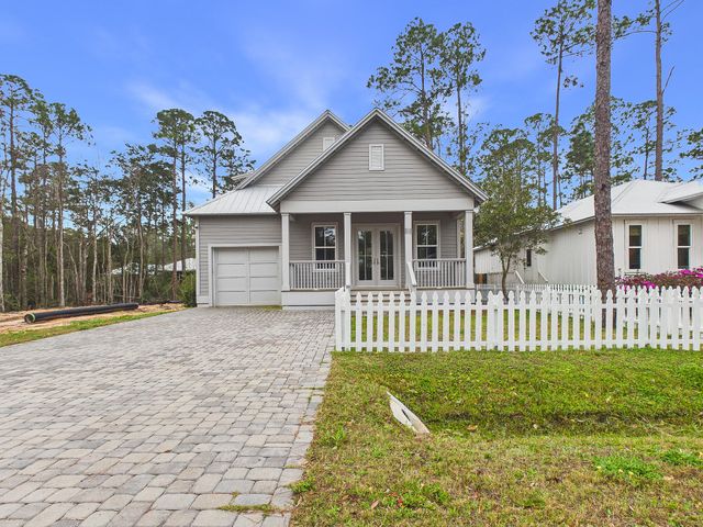 53 W Georgie Street, Santa Rosa Beach, FL 32459
