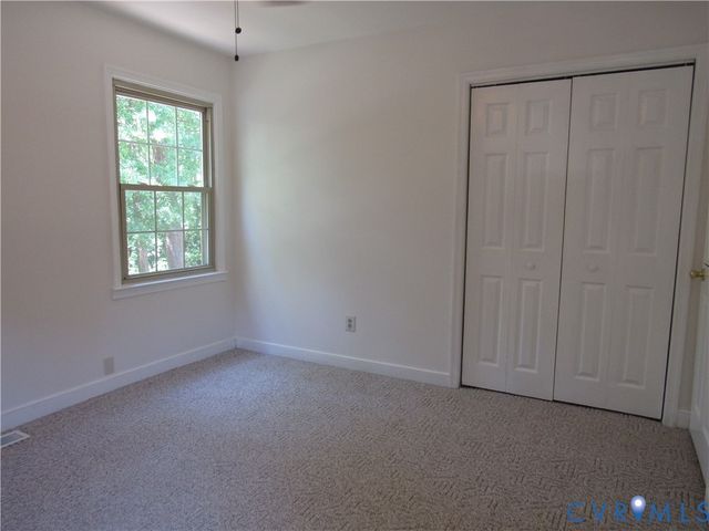 2818 Brookforest Rd, Midlothian, VA 23112