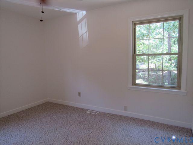 2818 Brookforest Rd, Midlothian, VA 23112