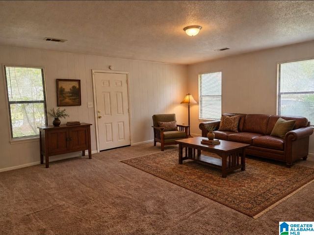 2123 18TH AVENUE E, Tuscaloosa, AL 35404
