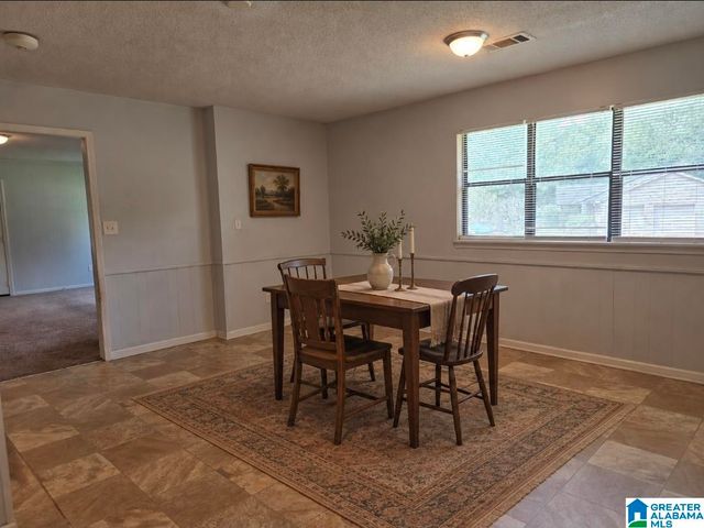 2123 18TH AVENUE E, Tuscaloosa, AL 35404