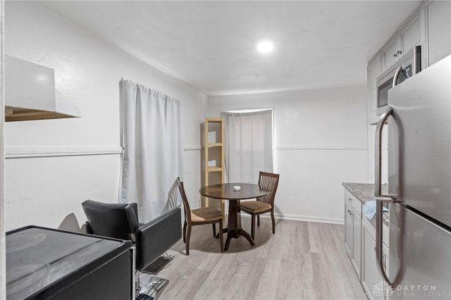 3648 W Siebenthaler Avenue, Dayton, OH 45406