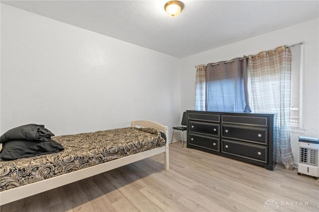 3648 W Siebenthaler Avenue, Dayton, OH 45406