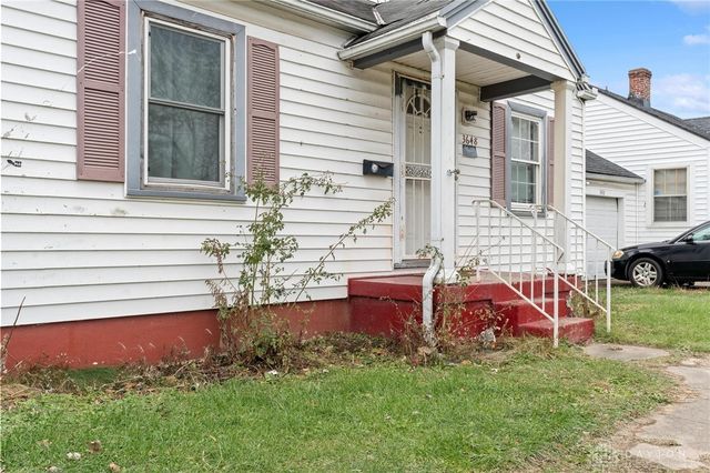 3648 W Siebenthaler Avenue, Dayton, OH 45406