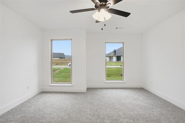 12910 S 20th Place E, Jenks, OK 74037