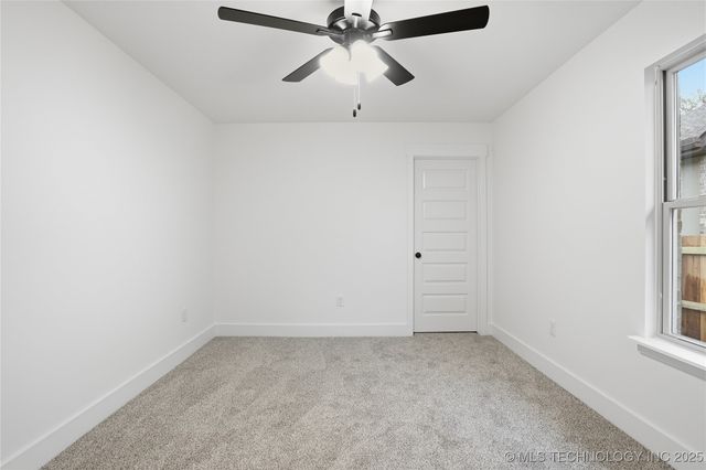 12910 S 20th Place E, Jenks, OK 74037