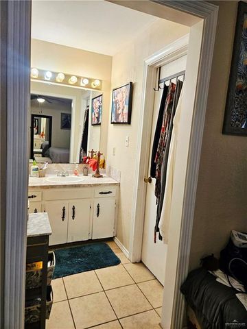2820 Hibiscus Avenue, Mcallen, TX 78501